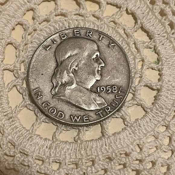 1958 Franklin Half Dollar - Picture 2 of 2
